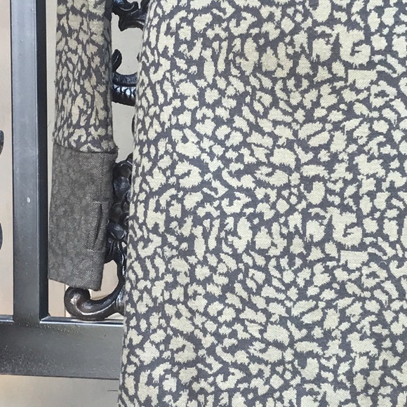 🚨B2G1 KAVU Green Gray Long Sleeved Thumb Hole Light Sweater Dress - Picture 4 of 5